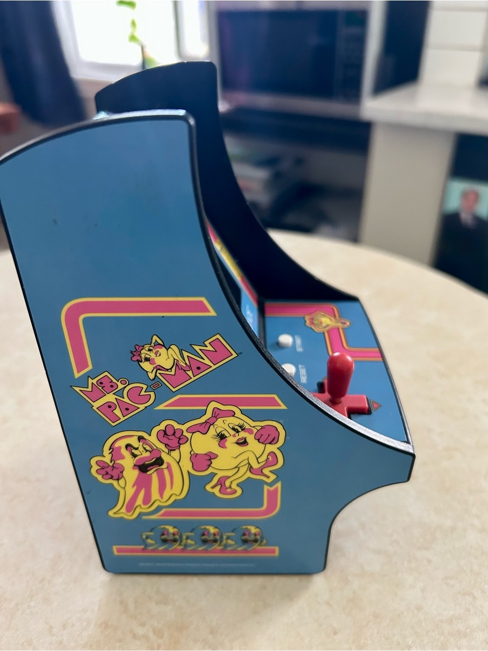 Mini PAC-MAN Arcade Machine - Picture 2 of 4
